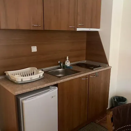 в росица на 800м от лифт студенец Apartment Pamporovo